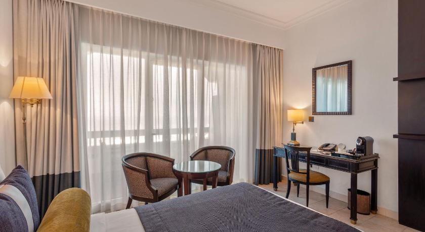 Image of Superior Partial Sea View 11
