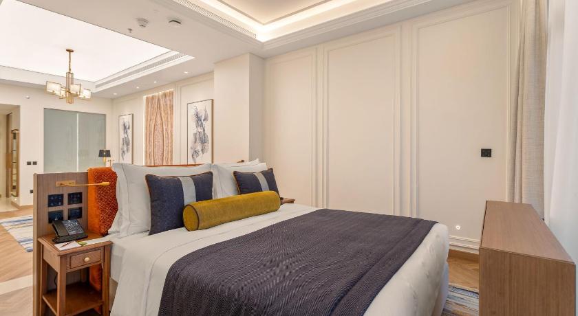 Image of Executive Suite Sea View 6