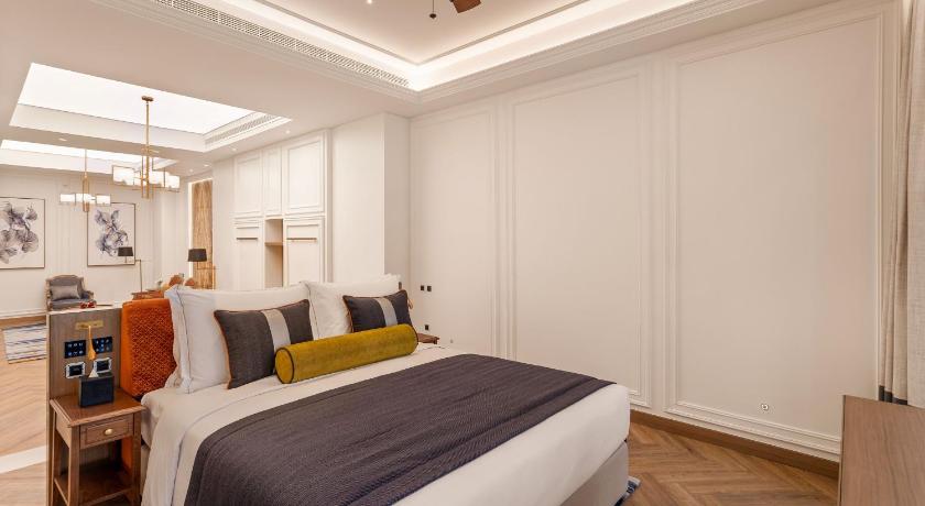 Image of Executive Suite Sea View 0