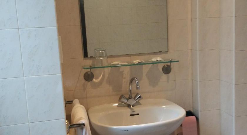 Image of Double Room 7