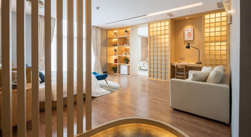 ChongQing BackHome Riverview Hotel