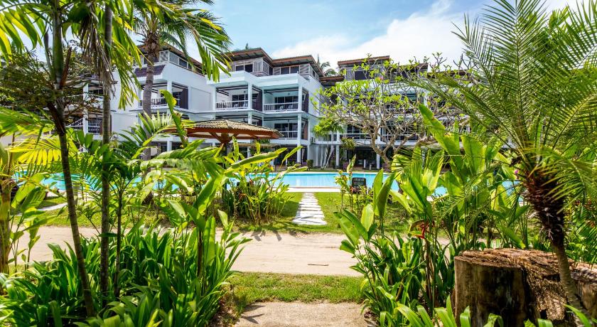 コ・サムイ the ocean resort samui 4つ星 ホテル 外観