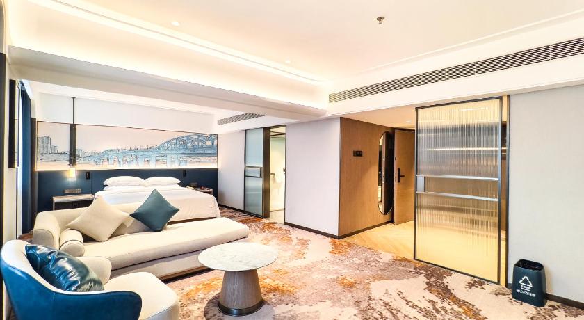 Image of Premier King Room 9