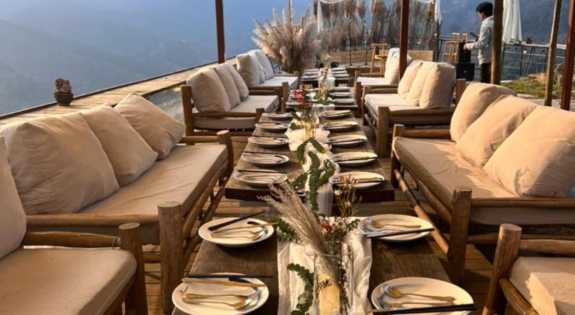 サパ PHANSI - Glamping, View Point 360, Bar & BBQ 3つ星 ゲストハウス プール