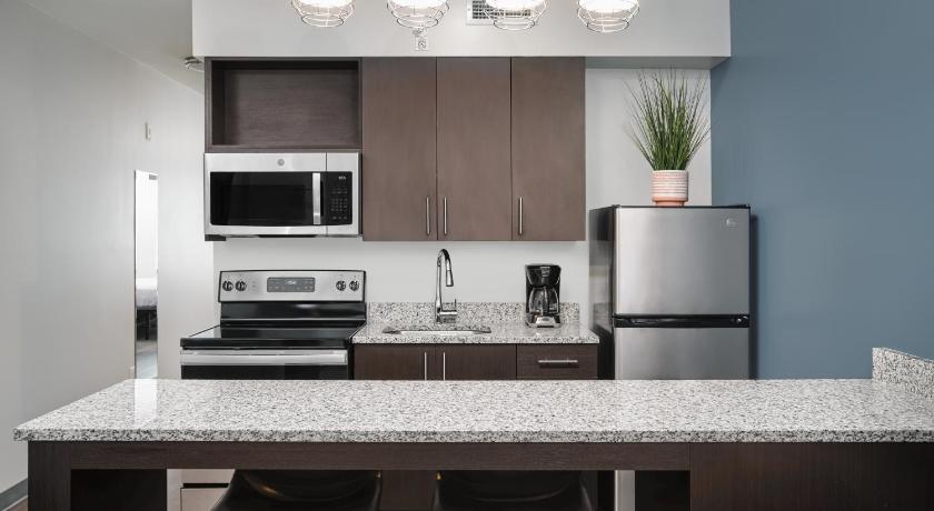 라피엣 (LA) stayAPT Suites Lafayette South 숙소 로비