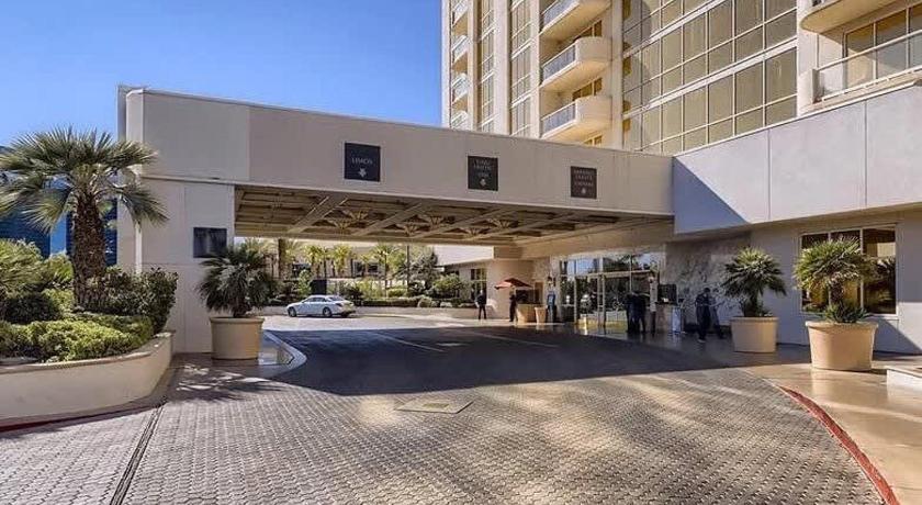 Las Vegas Stunning MGM Studio Strip View 26611 4-Star Accommodation exterior