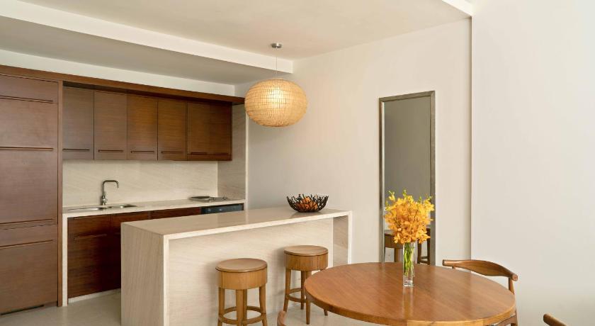 Image of 1 Bedroom Ocean View Residence 5
