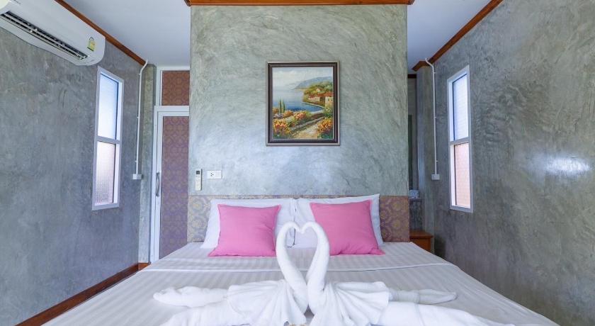 Image of Beachfront Villa with Sea View 10