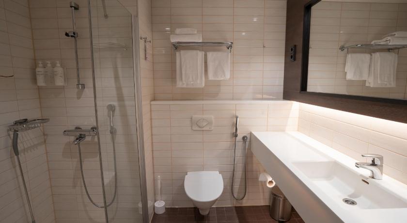 Image of Standard Twin Room 7