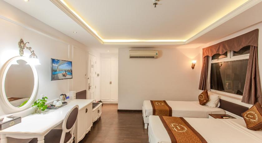 Image of Deluxe Triple Room 4