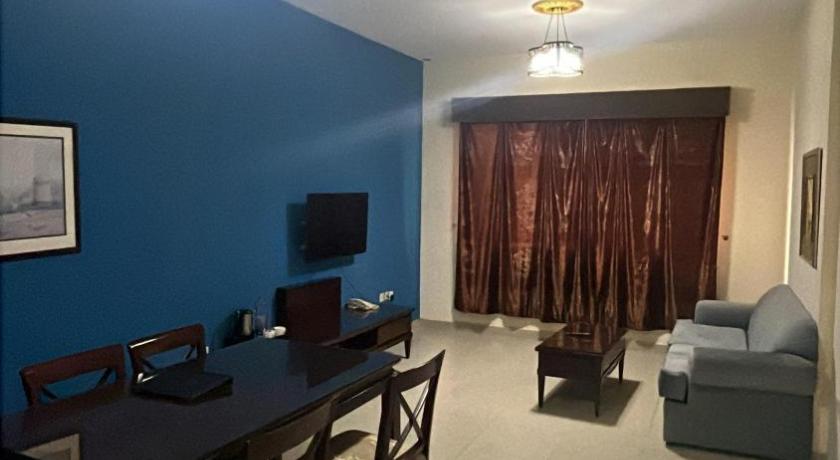 Image of One Bedroom Suite 8