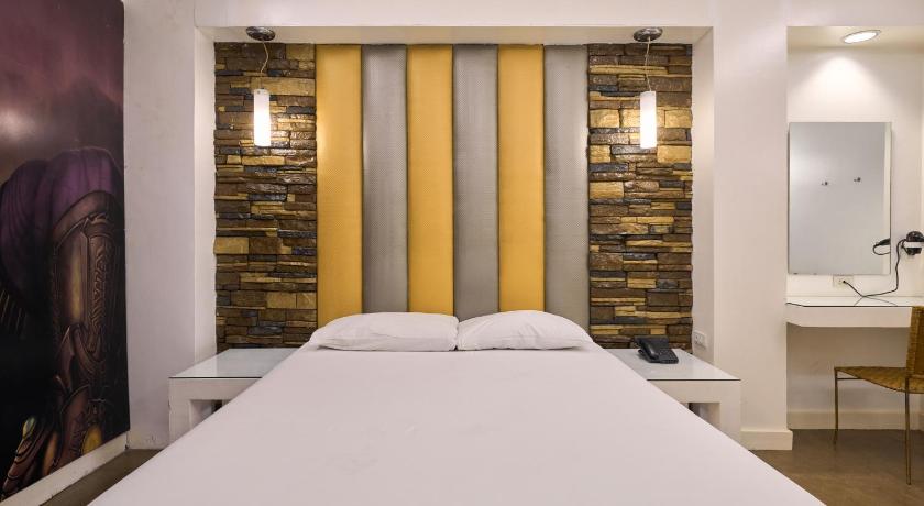 Image of Standard Double or Twin Room 2