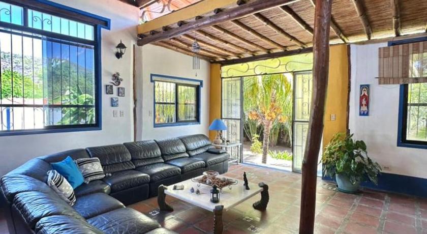 Posada Caribbean House