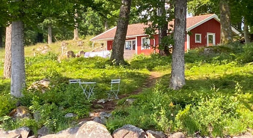 卡尔夫 Joarsbo, Stuga 1, Sjolyckan 4星级 单人房 餐厅