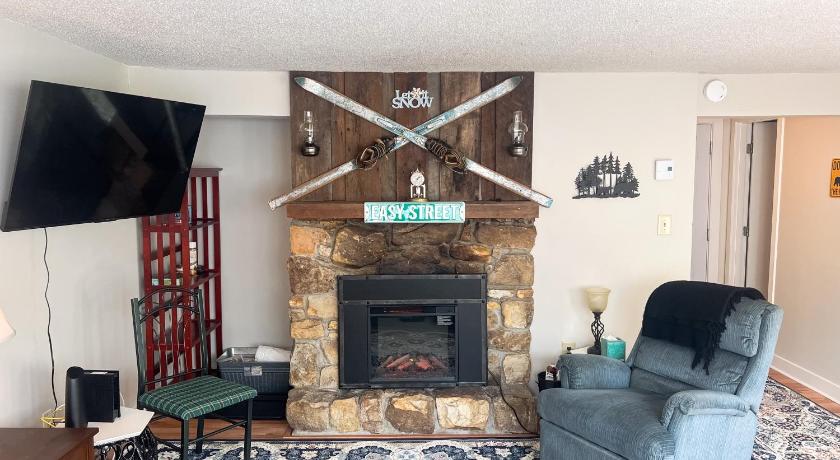 Easy Street Retreat