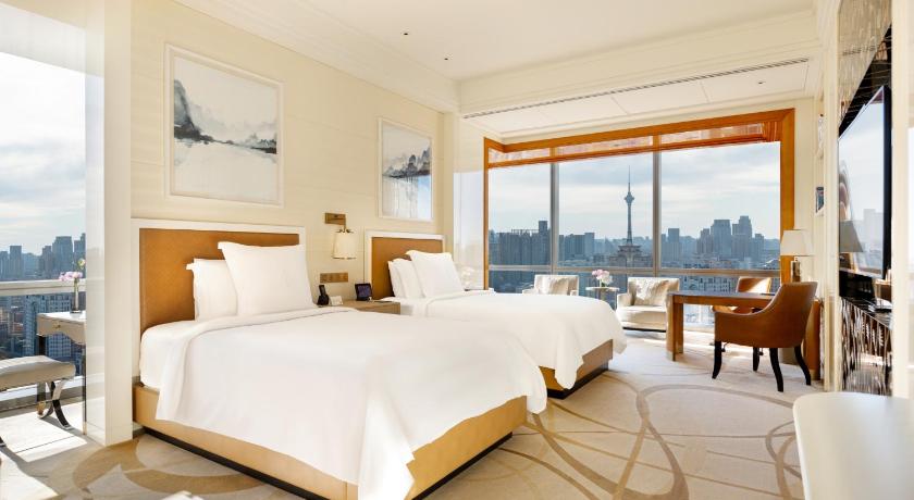 Image of Premier Room Two Twin Beds 0
