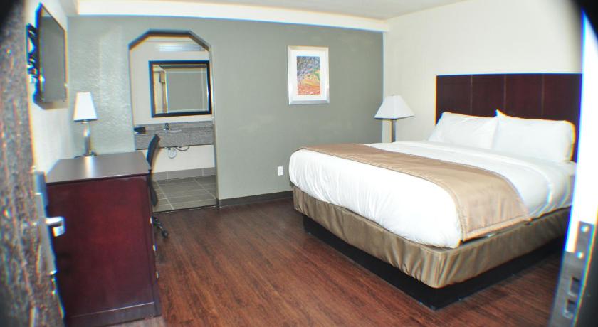 Trinity Suites Downtown Dallas