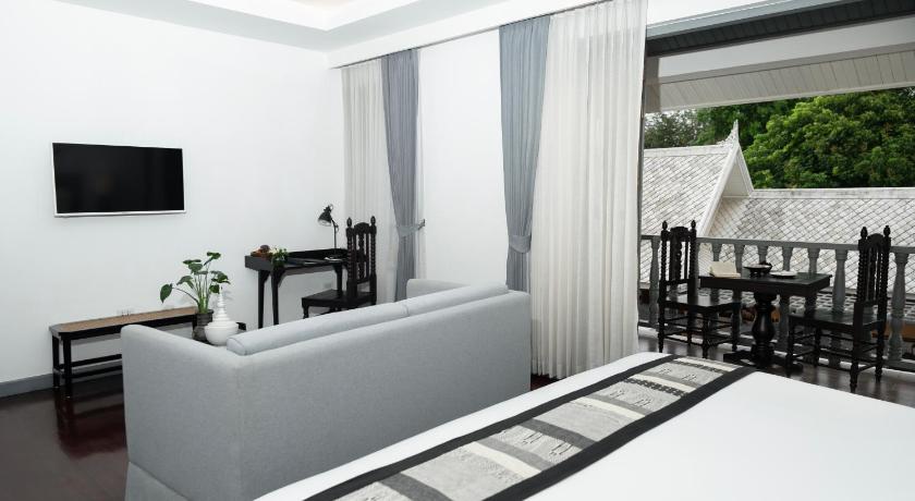 Image of Souphattra Suite Room 8