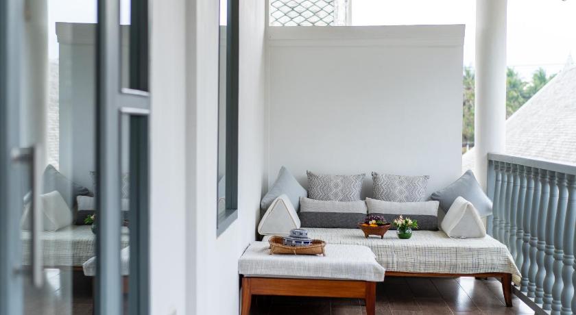 Image of Souphattra Suite Room 10