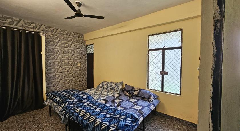 Raj Stay House/ Cubix Cove - image 14