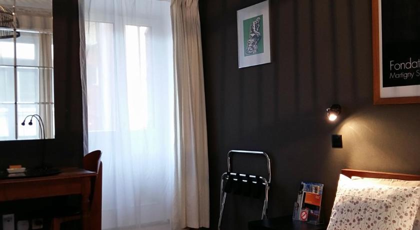Image of Double Room with Balcony 5