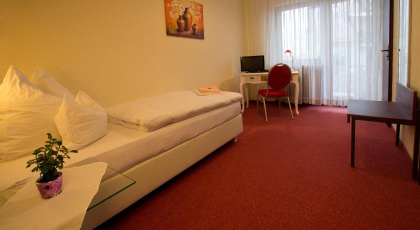 Hotel Rosengarten photo