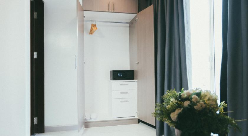 Image of Family Executive 9