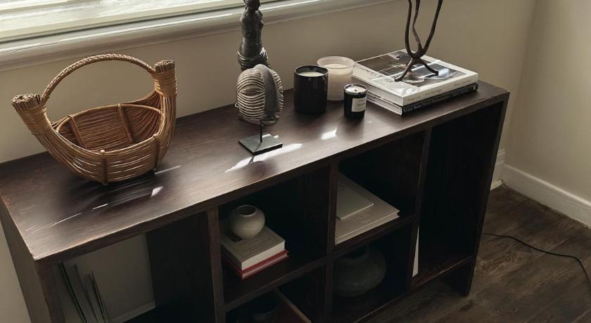 Shanghai Hills& Art Suite 15 - image 3