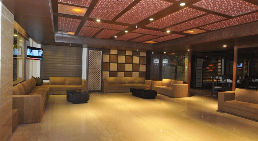 Royale Lalit