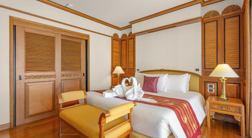 Image of Regency Suite Thai Elegance (2 Bedrooms) 11