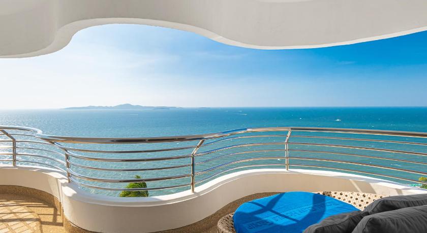 Pattaya Royal Cliff Grand Hotel Pattaya 5-Star Hotel view