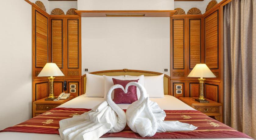 Image of Regency Suite Thai Elegance (2 Bedrooms) 14