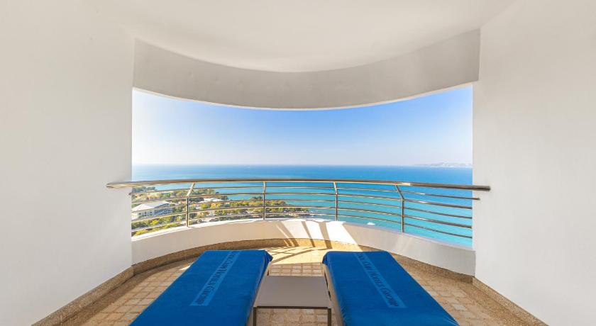 Image of Regency Suite Thai Elegance (2 Bedrooms) 12