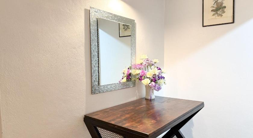 Image of Family Room 4