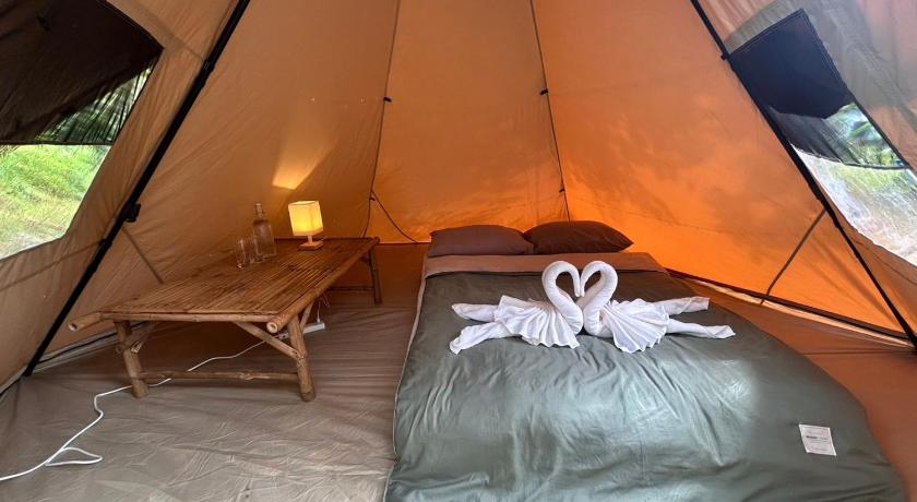 コ・マック (トラート) The River Retreat Koh Mak 3つ星 ホテル レストラン