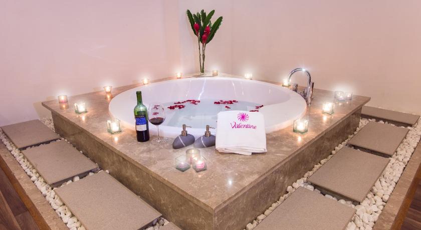 胡志明市 Valentine Hotel 2星级 酒店 泳池