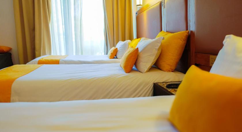 Image of Triple Room 9
