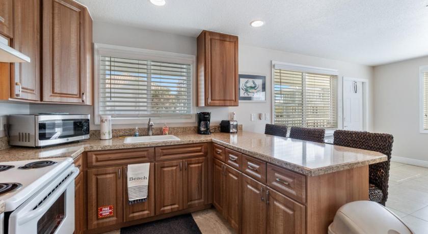 Palm Coast Flagler Beach! 1-BR Condo with Ocean Views, King Bed & Outdoor Shower 3-Star Accommodation amenity