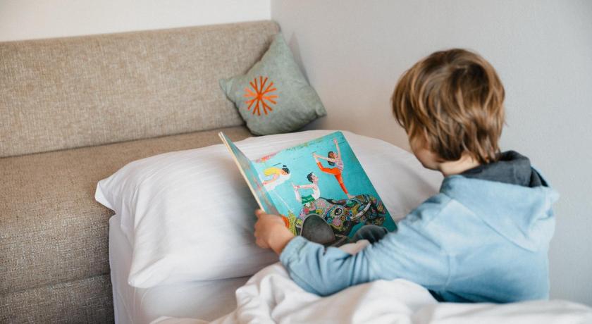 Image of Apartment with Mountain View 11