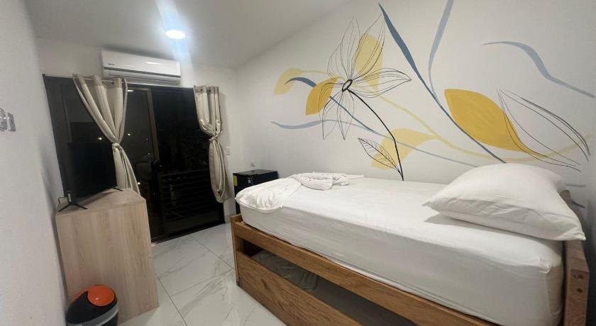 Image of Single Room 1