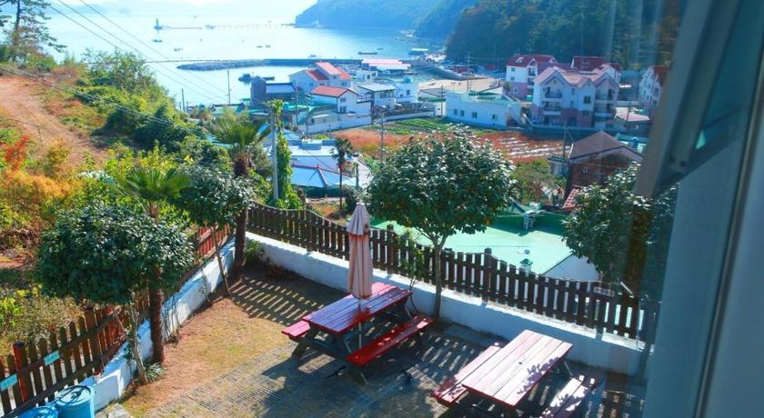統営 Tongyeong Travel Guest Pension 2つ星 ゲストハウス スイート
