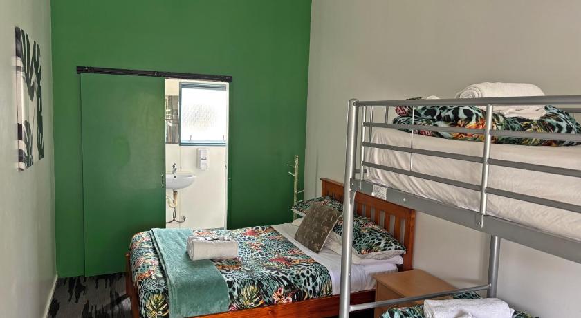 Image of Economy Double or Twin Room 4