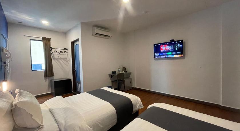 Image of Superior Twin Room 1