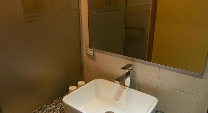 Image of Standard Double 15