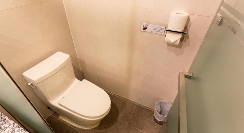 Image of Standard Twin 17