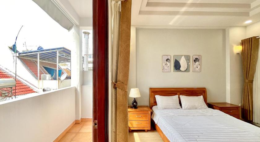 Ho Chi Minh City NEW LAND Apartment 2 - Phu My Hung 5-Star Hotel view