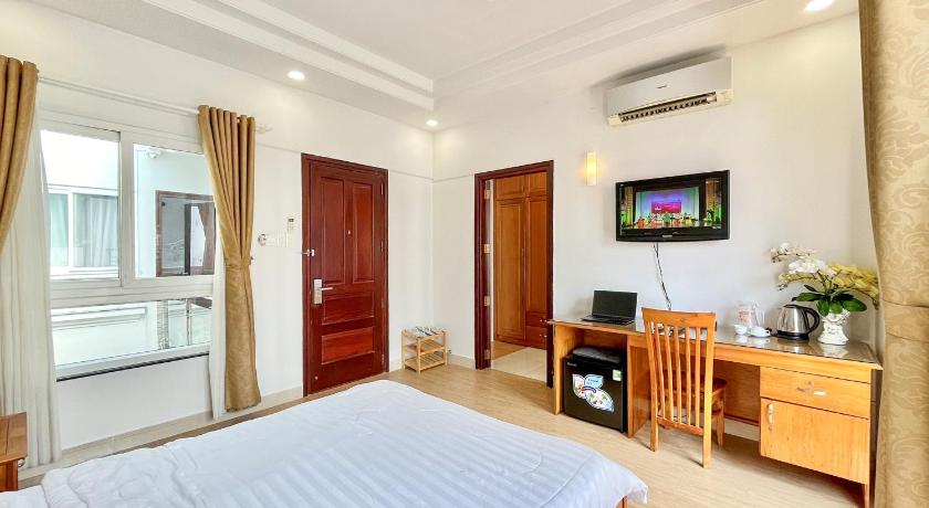 Ho Chi Minh City NEW LAND Apartment 2 - Phu My Hung 5-Star Hotel pool