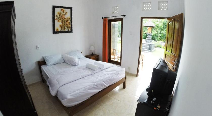 Uluwatu Made Guesthouse photo