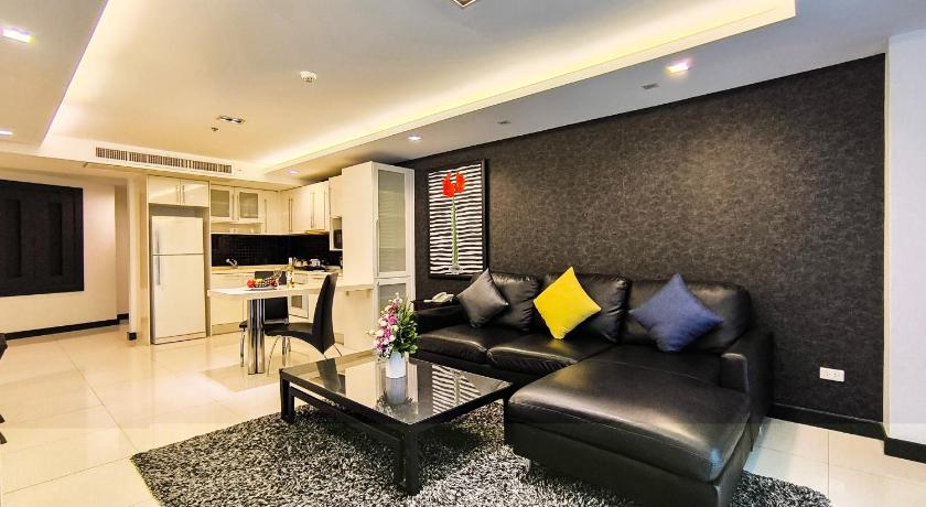 Image of One-Bedroom Deluxe Suite With Large Balcony 6