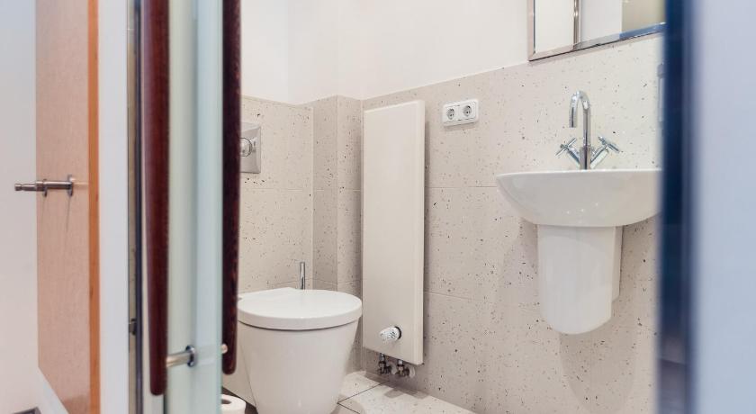 Image of Single Room 7